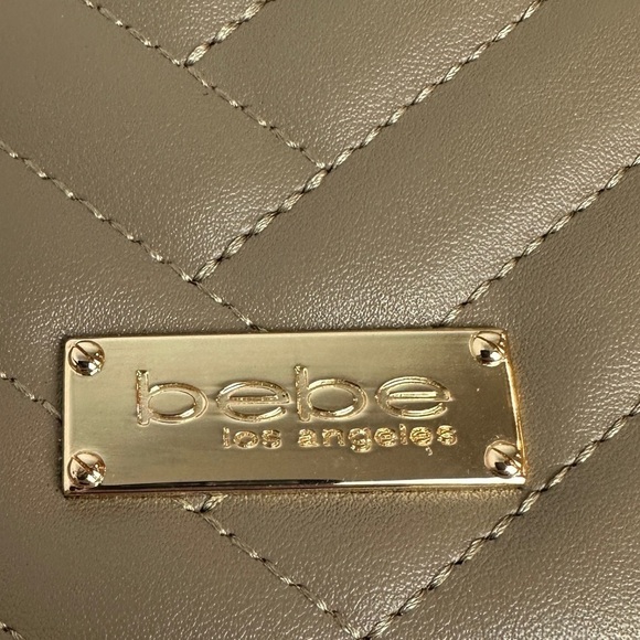 🌼2 for $30🌼 NWOT Bebe Los Angeles Sophia Tan Crossbody chain Strap Purse - Picture 3 of 9